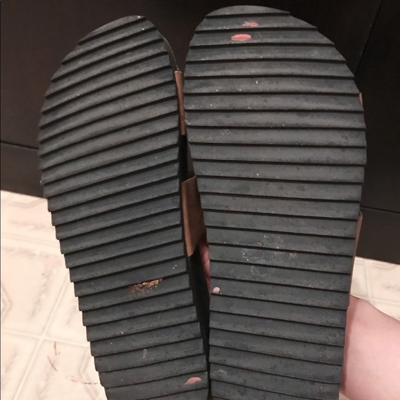 H&M slippers - Picture 3 of 4